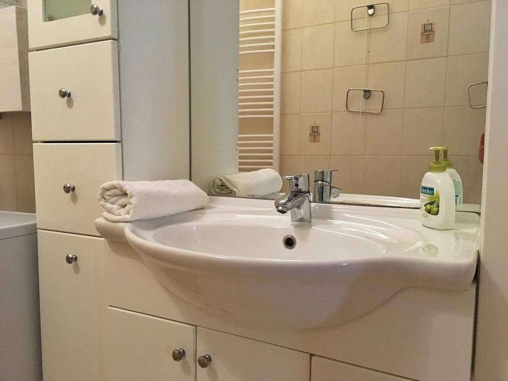 Diamonds Apartment With 2 Rooms Near Guzsdu Udvar Budapesta Exterior foto